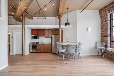 491 Dutton St #409, Lowell, MA 01854 - Photo 8