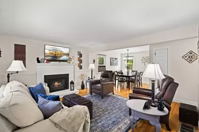 36 Linden St, Taunton, MA 02780 - Photo 12