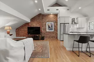 32 Temple St, Boston, MA 02114 - Photo 6