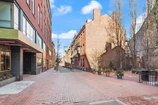 32 Temple St, Boston, MA 02114 - Photo 4