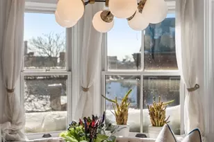 13 Upton St, Boston, MA 02118 - Photo 22