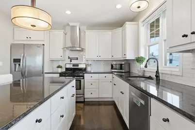 108-110 Burrill St #1, Swampscott, MA 01907 - Photo 6