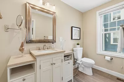 108-110 Burrill St #1, Swampscott, MA 01907 - Photo 20