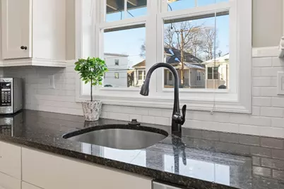 108-110 Burrill St #1, Swampscott, MA 01907 - Photo 8