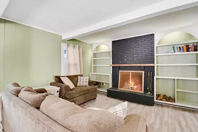 474 Chestnut St, Athol, MA 01331 - Photo 8