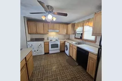 4 Annella Rd, Brockton, MA 02302 - Photo 10