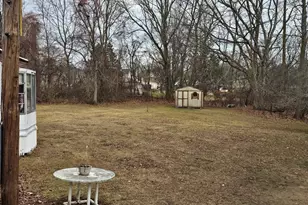 399 Danforth St, Taunton, MA 02780 - Photo 16