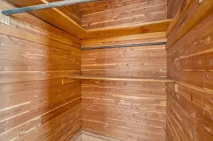 9 Elmwood St, Worcester, MA 01602 - Photo 12