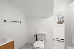 9 Elmwood St, Worcester, MA 01602 - Photo 22