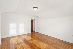 9 Elmwood St, Worcester, MA 01602 - Photo 10