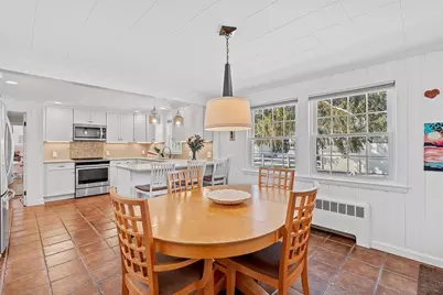 17 Parkland Dr, Wayland, MA 01778 - Photo 4