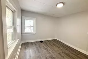 3 Hadley Ct, Everett, MA 02149 - Photo 10