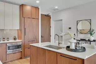 566 Columbus Ave, Boston, MA 02118 - Photo 10