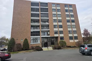 51 Melrose St, Melrose, MA 02176 - Photo 2