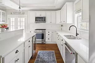 45 Circuit Rd, Dedham, MA 02026 - Photo 8