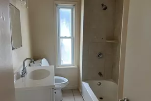 363 Earle St, New Bedford, MA 02746 - Photo 4