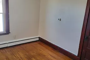 139 How St, Haverhill, MA 01830 - Photo 2