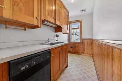 33 Fairmont Ave #2, Worcester, MA 01604 - Photo 12