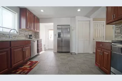 41 Olive St, Springfield, MA 01109 - Photo 18