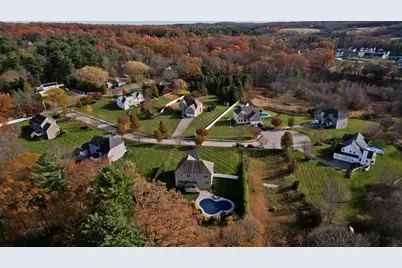 9 Brookfield Ln, Bellingham, MA 02019 - Photo 6