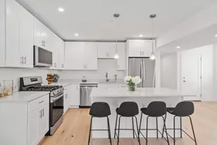 79 Maple St, Boston, MA 02136 - Photo 2