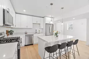 79 Maple St, Boston, MA 02136 - Photo 4