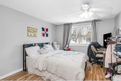 175 Willard St #9, Lowell, MA 01850 - Photo 8