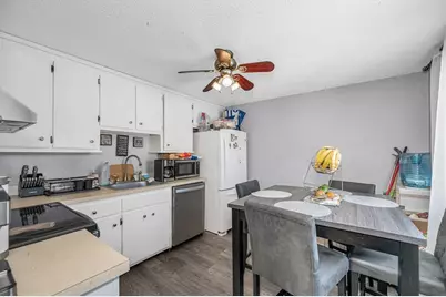 175 Willard St #9, Lowell, MA 01850 - Photo 6