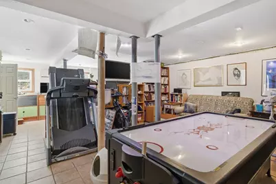 42 Clark St, Northampton, MA 01062 - Photo 24