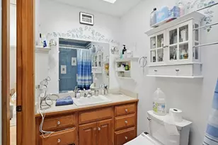 42 Clark St, Northampton, MA 01062 - Photo 20
