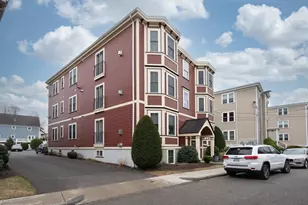 39 Coffey St, Boston, MA 02122 - Photo 32