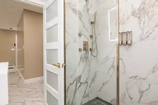 2085 Memorial Dr, South Hadley, MA 01075 - Photo 4