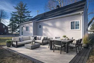 2085 Memorial Dr, South Hadley, MA 01075 - Photo 10