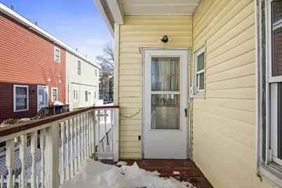 52 Harrison St, Worcester, MA 01604 - Photo 4