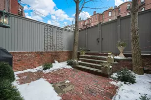 381 Beacon St, Boston, MA 02116 - Photo 20