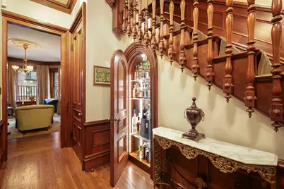 381 Beacon Street, Boston, MA 02116 - Photo 8