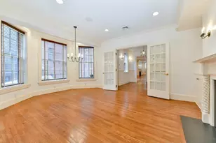 17 Willow St, Boston, MA 02108 - Photo 6