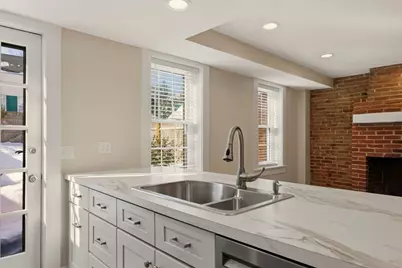 25 Munroe Street #25, Newburyport, MA 01950 - Photo 16