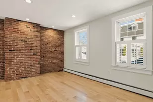 25 Munroe St, Newburyport, MA 01950 - Photo 6