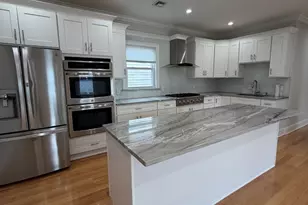 27 Lyon St, Boston, MA 02122 - Photo 2