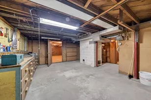 32 Watson St, New Bedford, MA 02740 - Photo 32