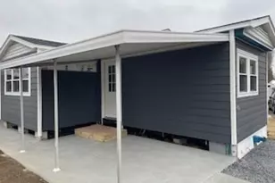 131 Washington St, Foxboro, MA 02035 - Photo 1