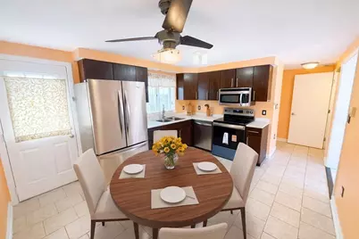 429-A Grafton St #2, Worcester, MA 01604 - Photo 8