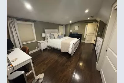 581 East 8th Street #2, Boston, MA 02127 - Photo 8