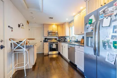 581 East 8th Street #2, Boston, MA 02127 - Photo 8