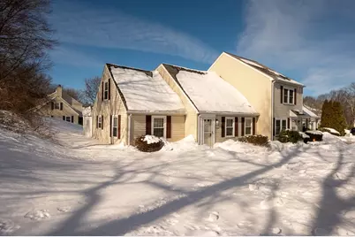 301 Forest Park Dr #301, Auburn, MA 01501 - Photo 2