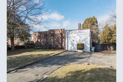 36 Loring Street, Springfield, MA 01105 - Photo 8