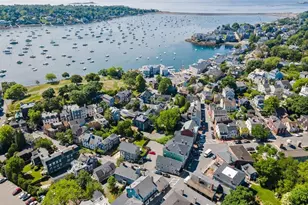 9 Darling St, Marblehead, MA 01945 - Photo 26