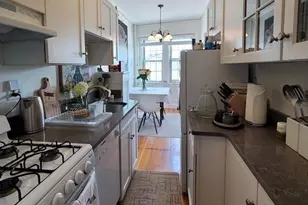3 Arlington St, Cambridge, MA 02140 - Photo 8