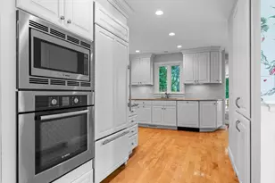 4 Farmer Rd, Milton, MA 02186 - Photo 8